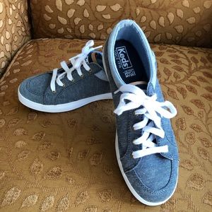 Keds sneakers size 6